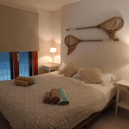 Asprer Sea, The Charming